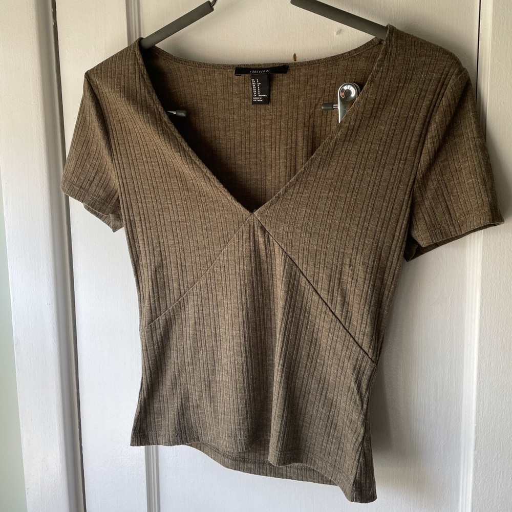 Gray/Brown V-neck Tee